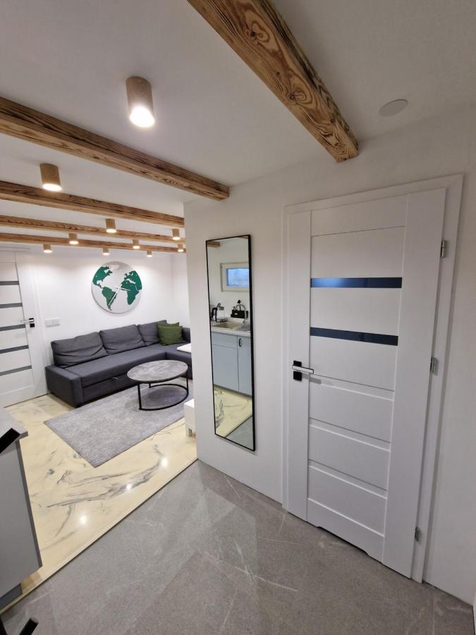R&J Guesthouse Apartment Grindavík Buitenkant foto