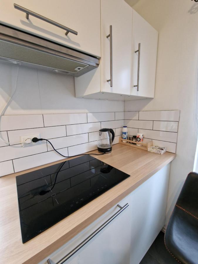 R&J Guesthouse Apartment Grindavík Buitenkant foto