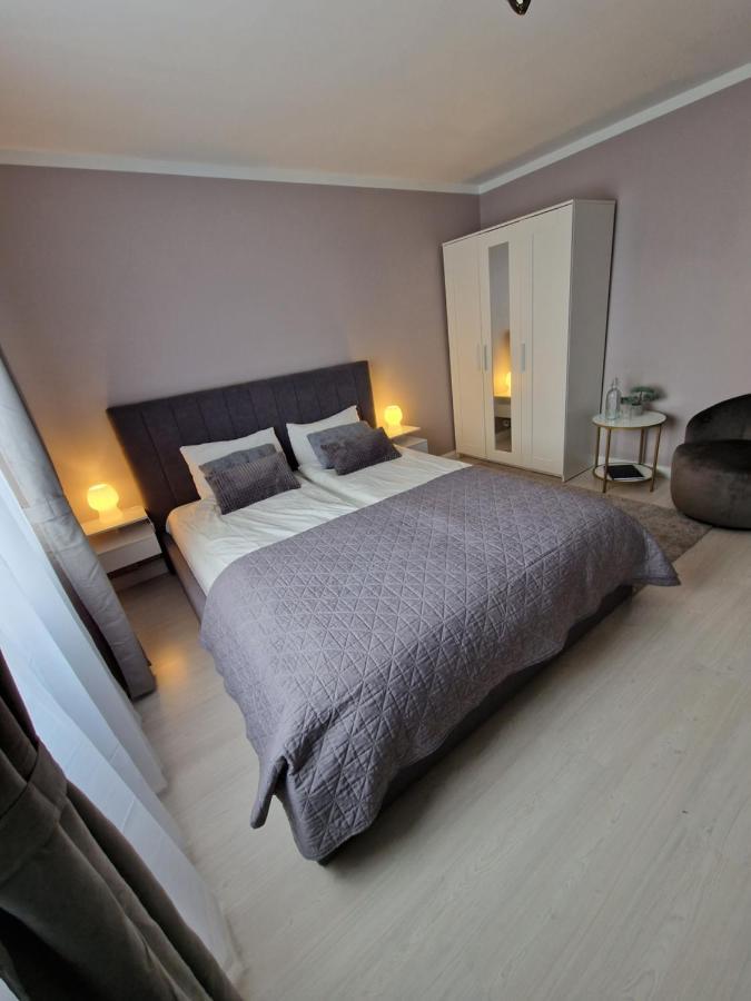R&J Guesthouse Apartment Grindavík Buitenkant foto